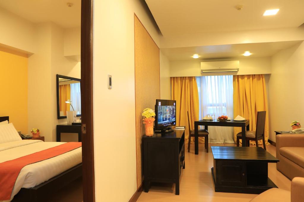 One Bedroom Deluxe Room